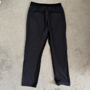 Men's M lululemon casual Pants